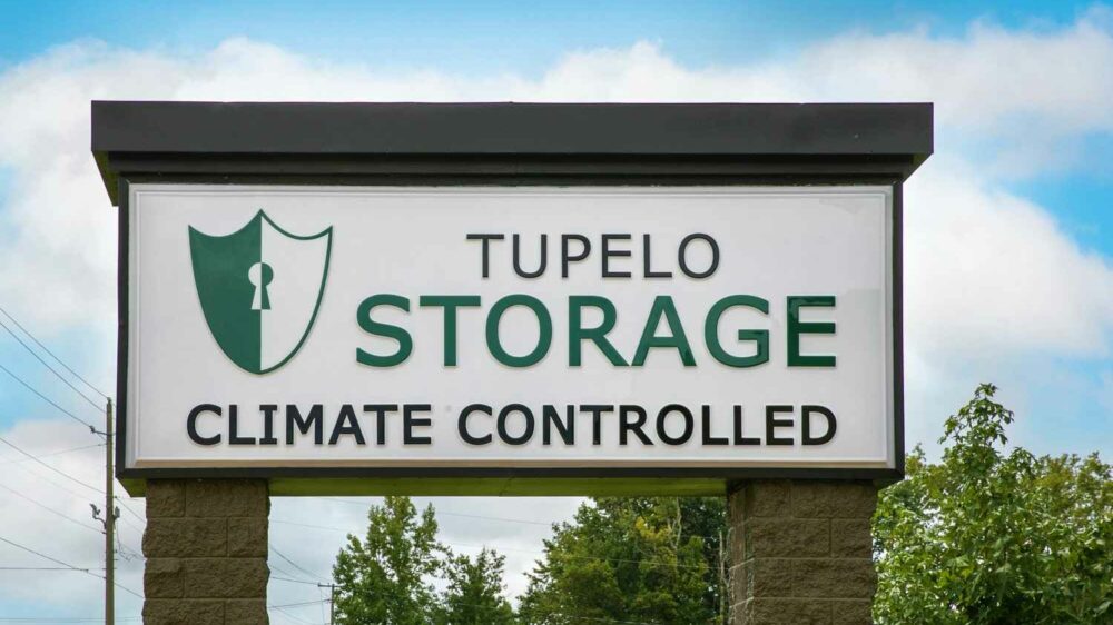 Tupelo Self Storage Signage