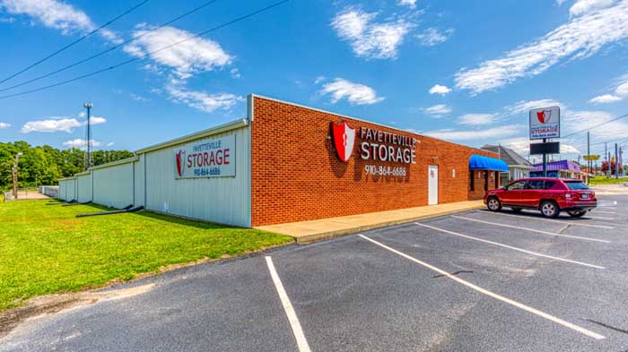 Fayetteville Storage on Yadkin Road exterior