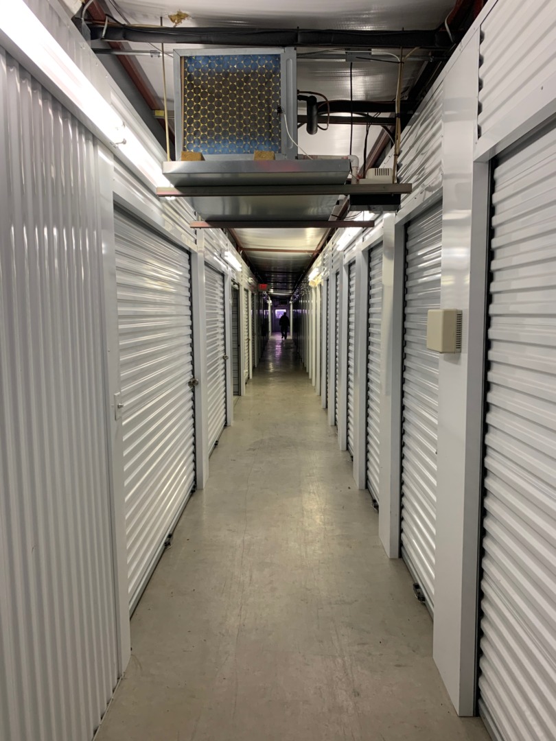 Sunshine Storage - hallway