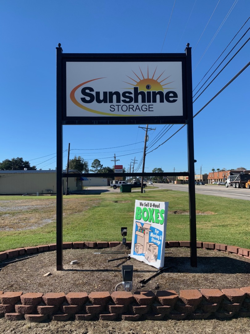 Sunshine Storage - signage