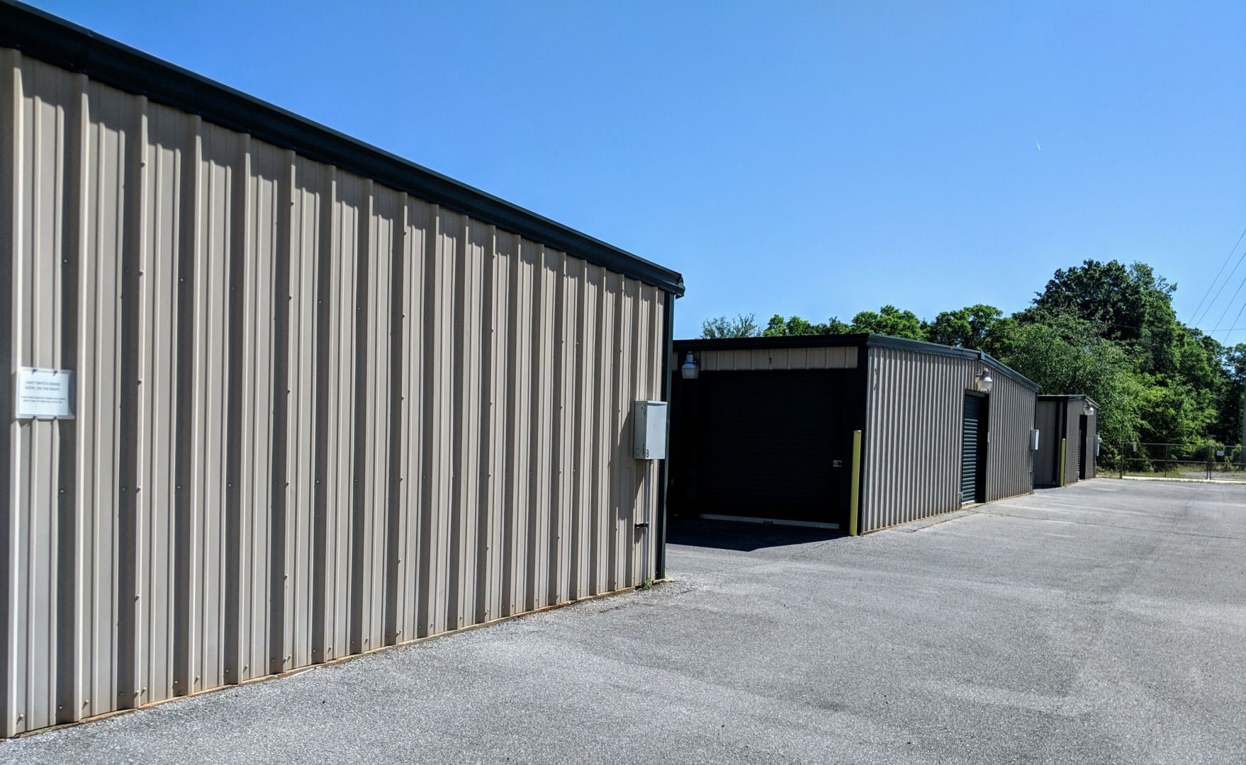 Crestview Storage exterior