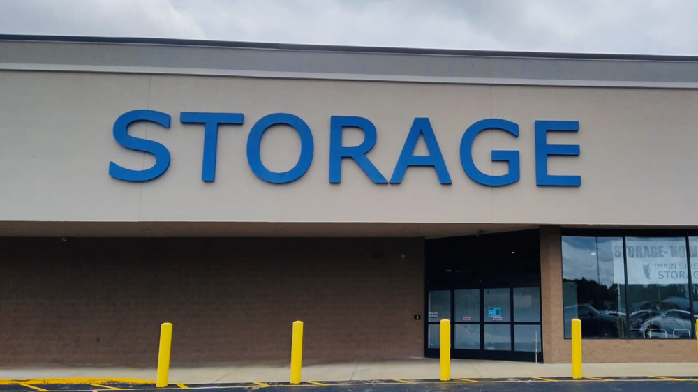 The exterior of Main Street Storage in Duncan, SC.