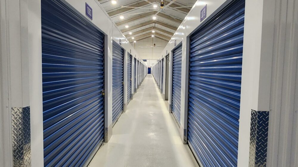 Indoor self storage units in Memphis, TN.