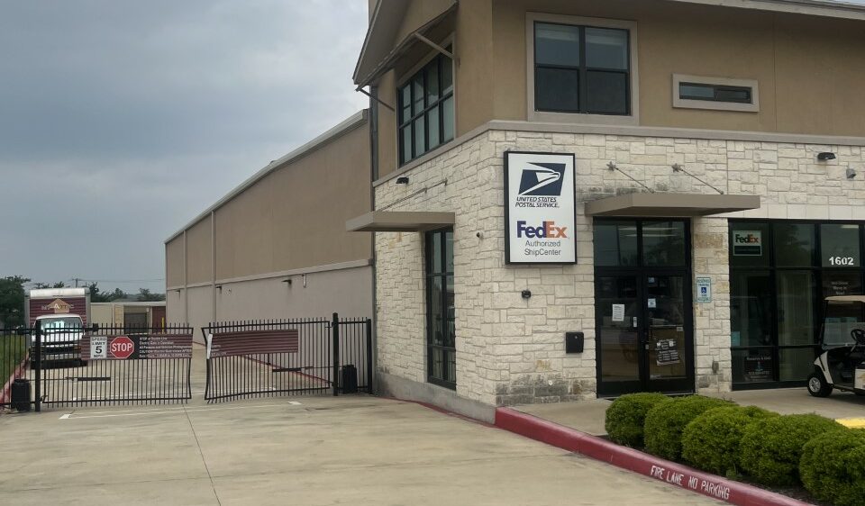 Storefront of My Place Self Storage Pflugerville.