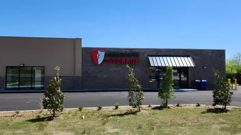 New Management for Absolute Storage in Conway, Arkansas