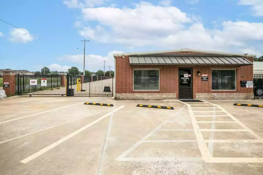 Absolute Storage of Conway Exterior