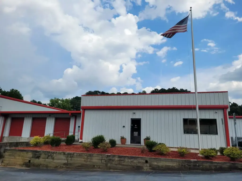 Ellenwood's exterior