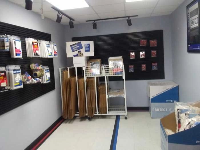 Fayetteville Storage of Owen Drive retail