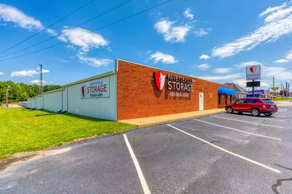 Fayetteville Storage on Yadkin Road exterior