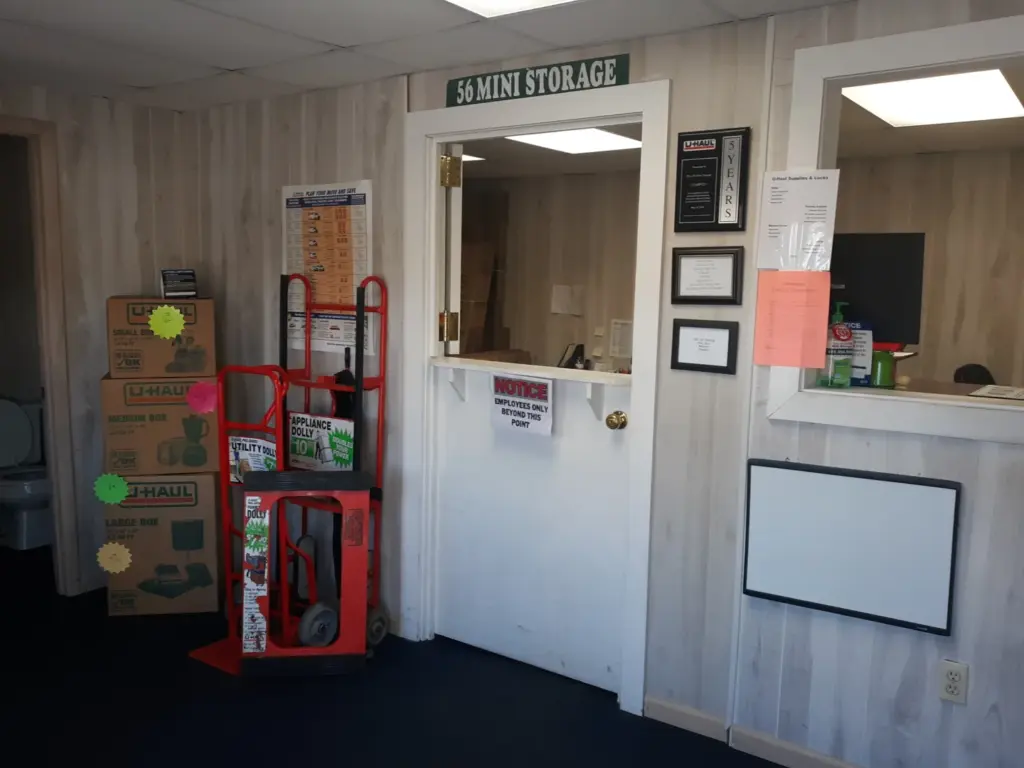 Highway 70 Boat & Mini Storage retail