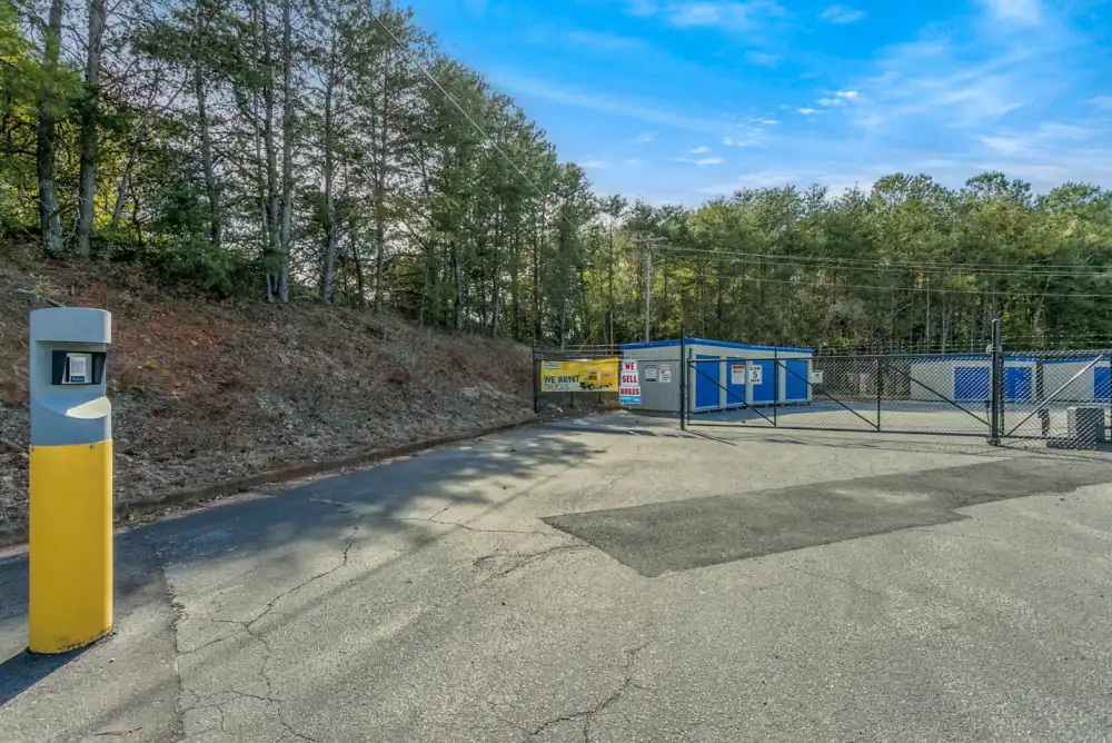 Main Street Storage Exterior