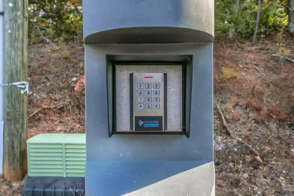 Main Street Storage keypad