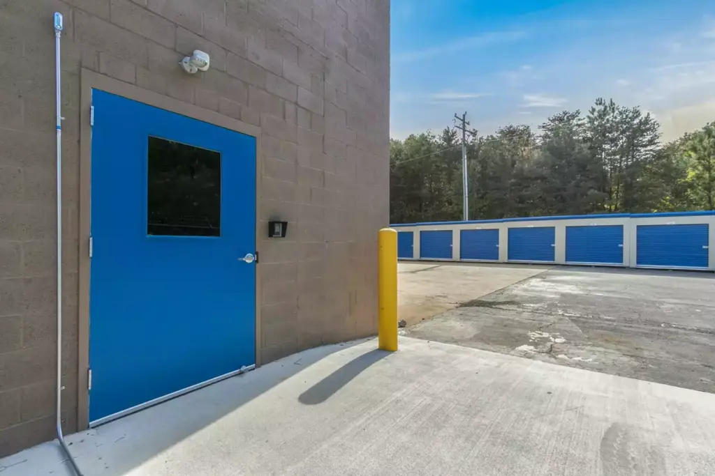 Main Street Storage Exterior