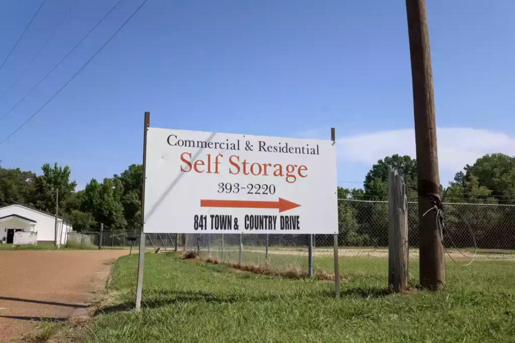 Commercial & Residential Storage Unit Sign