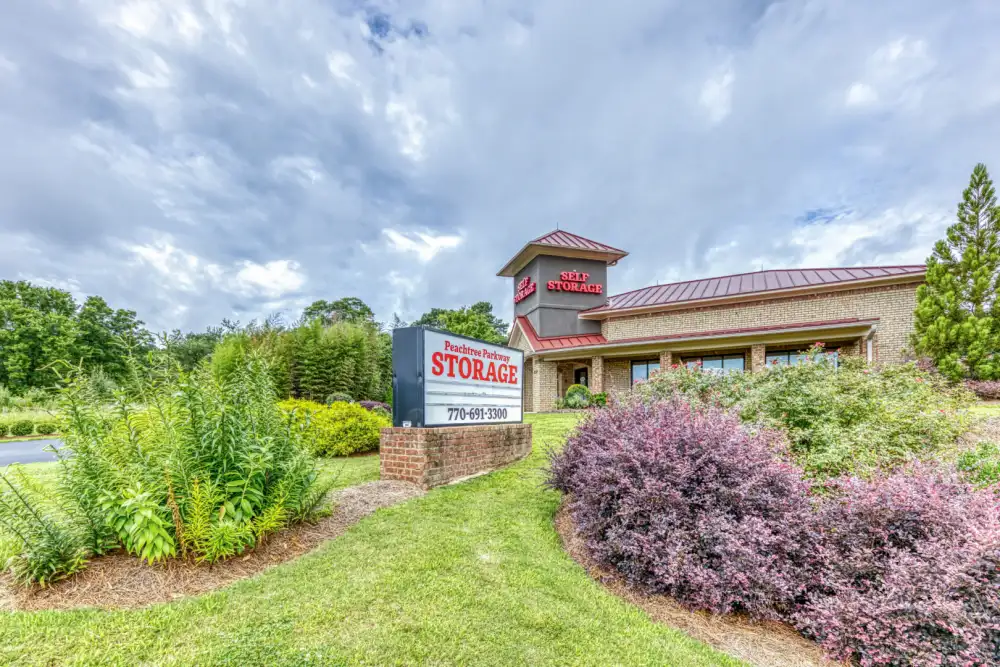 Peachtree - signage