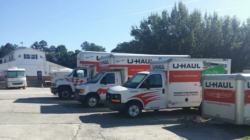 uhaul trucks parked out in parking lot