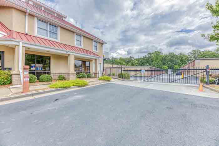 Star Storage Buford - exterior/gate