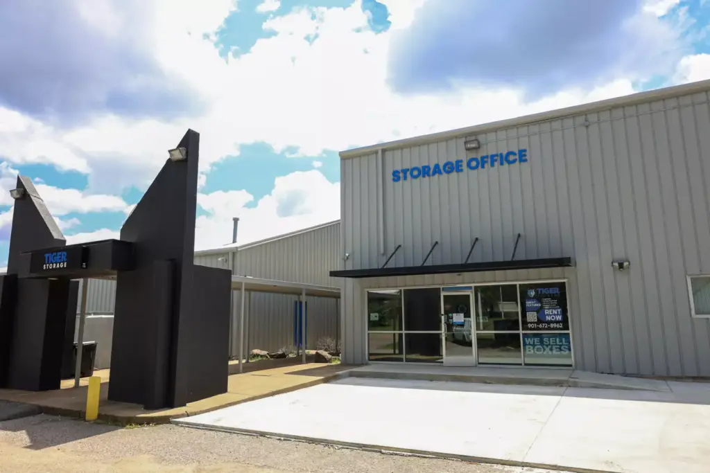 Tiger Storage Office Entrance.
